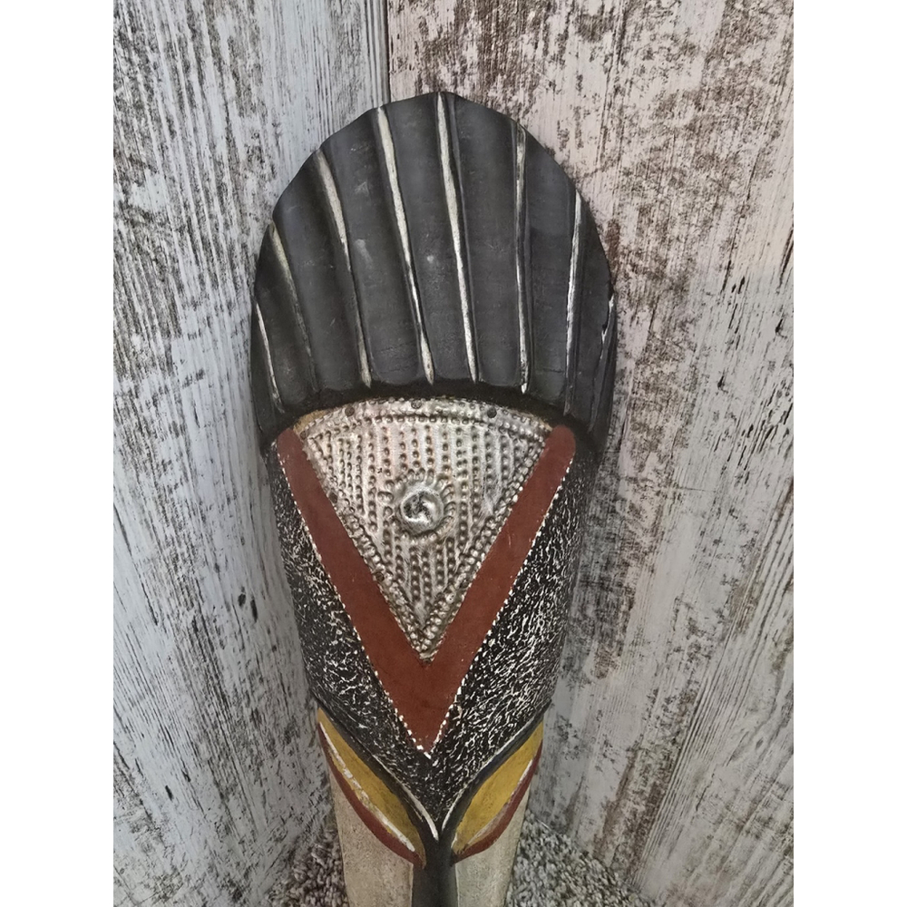 wood mask handcrafted 18" - Picture 5 of 8